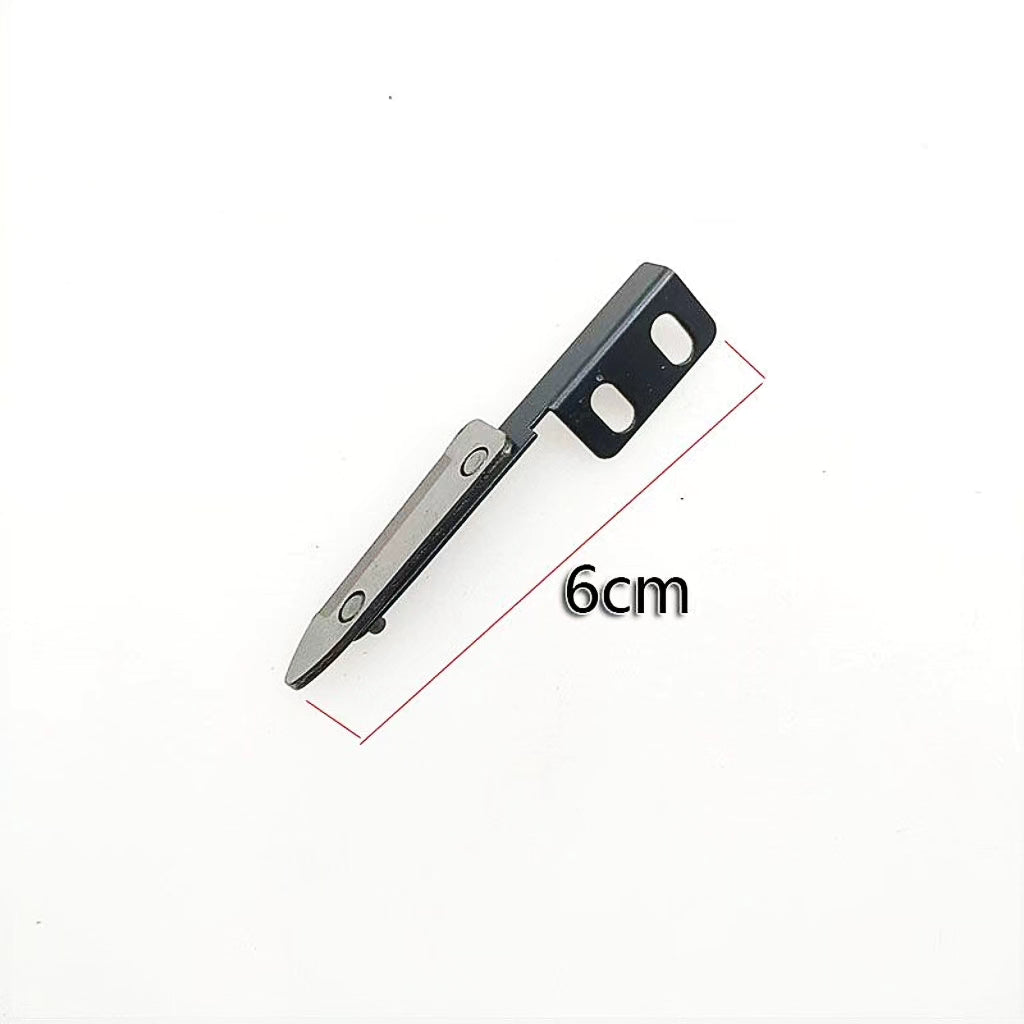 Cloth end cutting blade